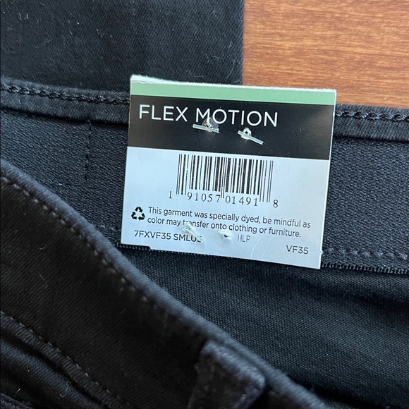 NWT Lee Women’s Black Flex Motion Jeans Size 10 - Picture 8 of 9